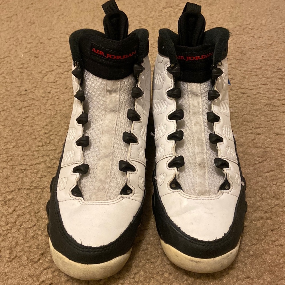 Air Jordan 9